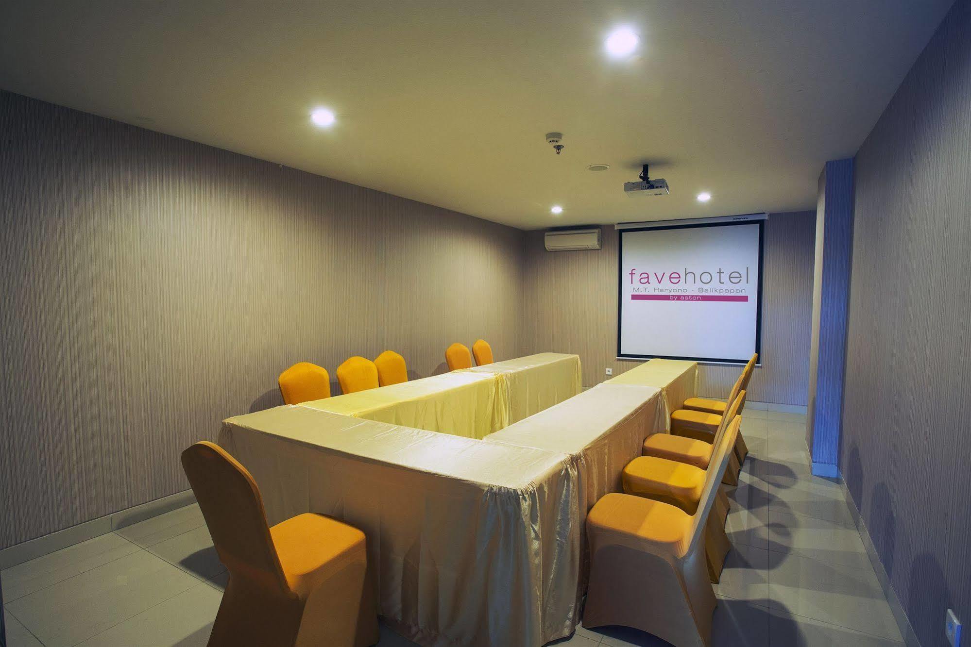 D'Primahotel Balikpapan エクステリア 写真