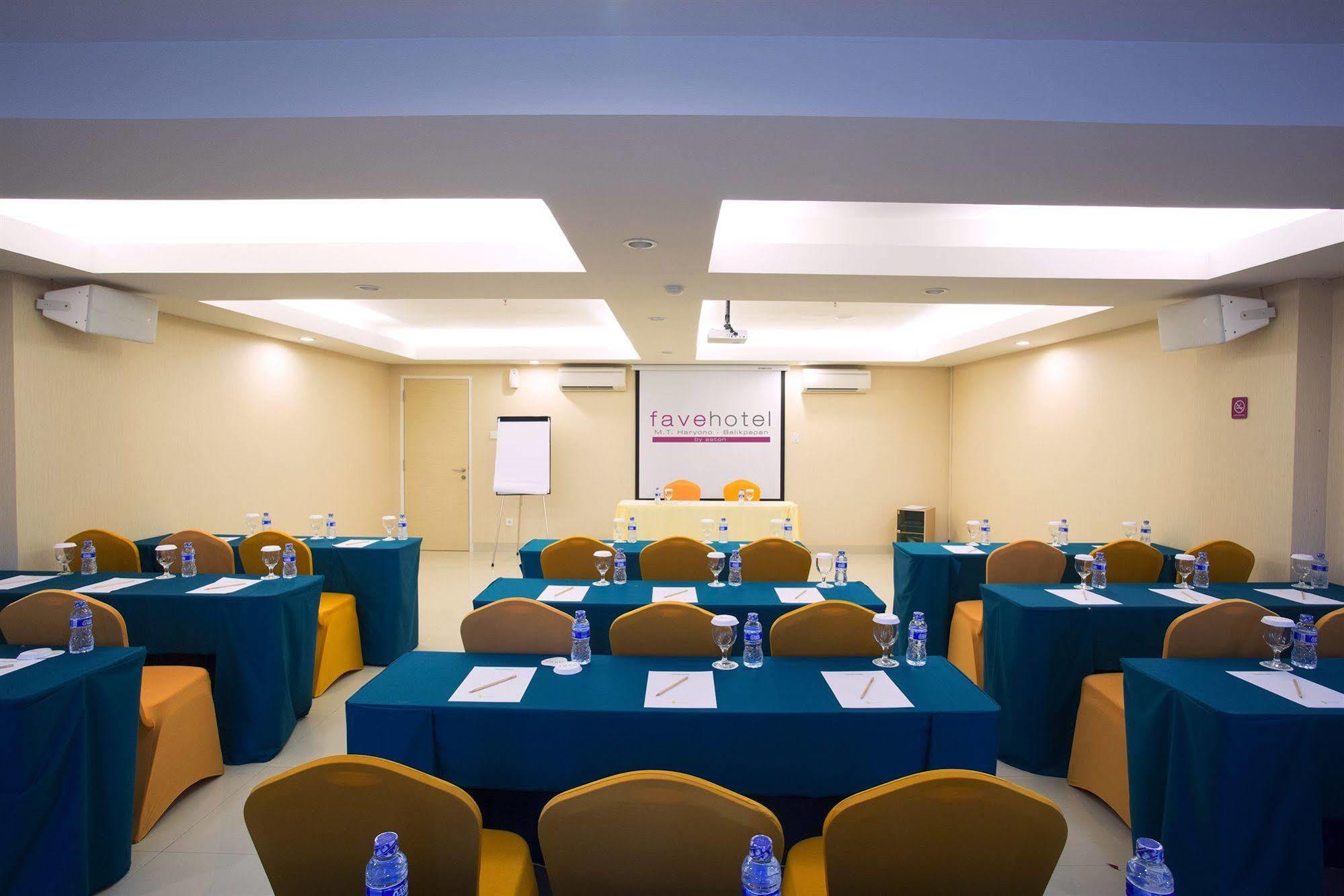 D'Primahotel Balikpapan エクステリア 写真